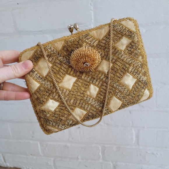 Gold vtg 1950's beaded clutch purse - Picture 1 of 9